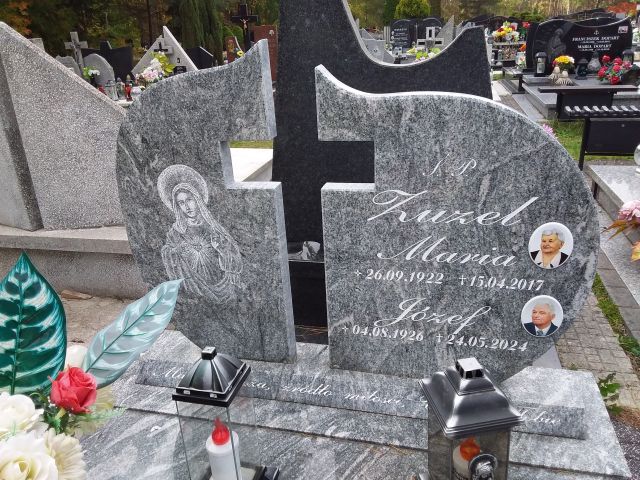 Grób Maria Zuzel