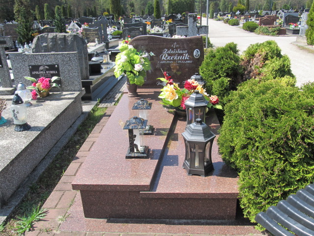 Grób Tomasz Rzeźnik