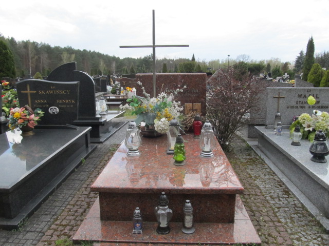 Grób Izabella Świerczyńska