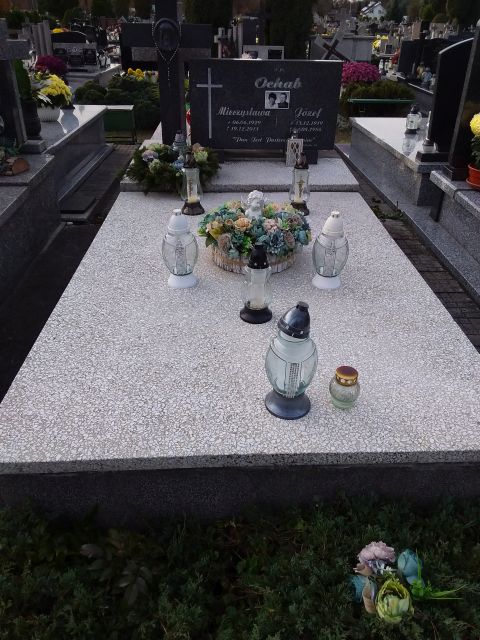 Grób Jadwiga Ochab