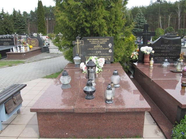 Grób Jan Działowski