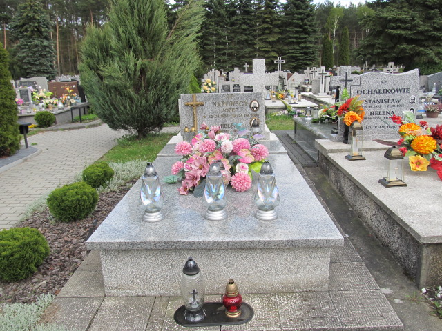 Grób Józef Narowski