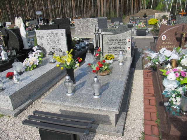 Grób Mieczysław Malikowski